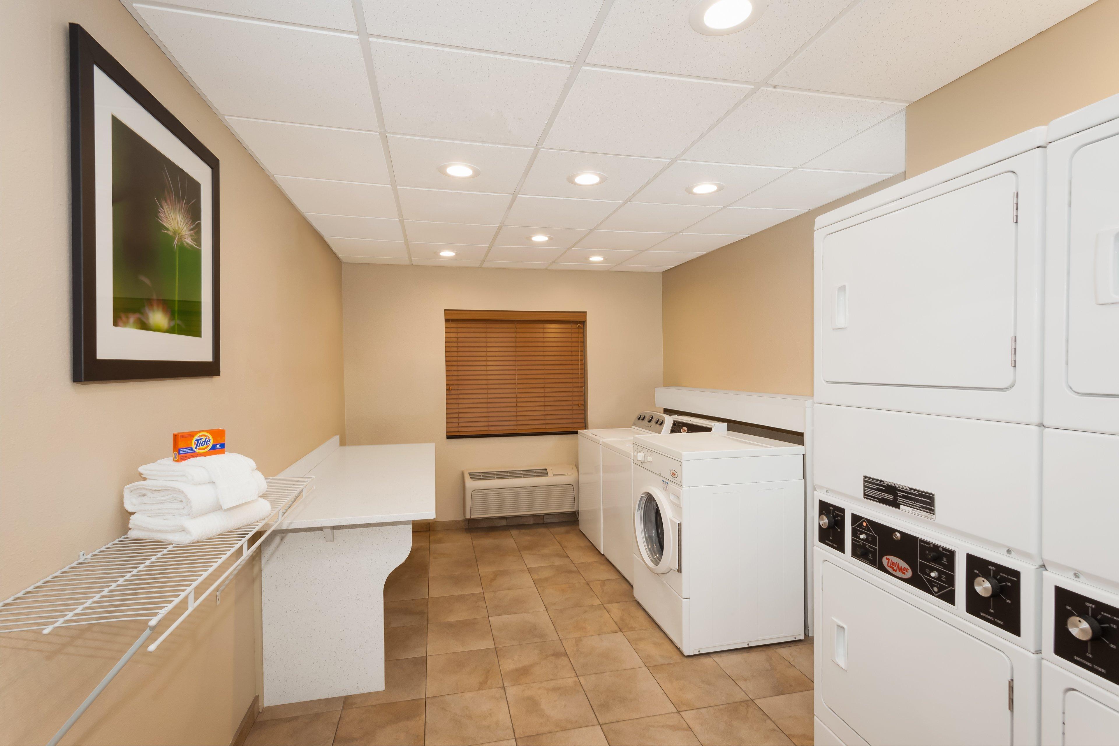 Candlewood Suites Aurora-Naperville By Ihg Экстерьер фото
