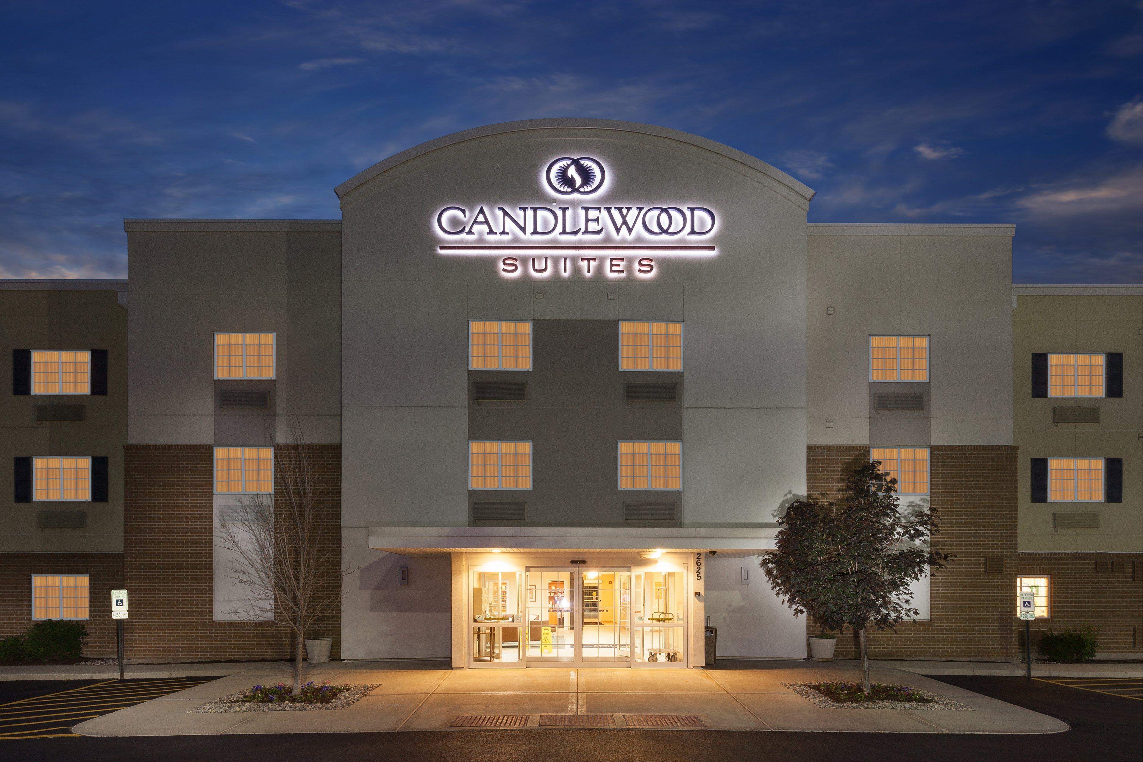 Candlewood Suites Aurora-Naperville By Ihg Экстерьер фото